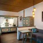 Ana Goggl, Trademark Collection By Wyndham 4*
