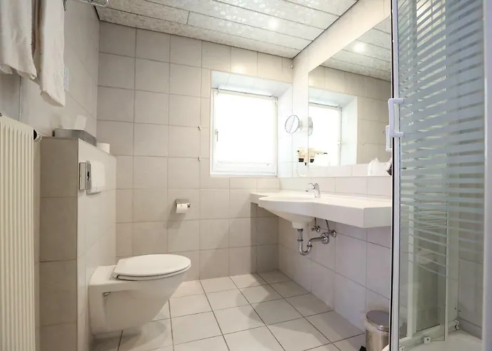 מלון Ana Goggl, Trademark Collection By Wyndham 4*