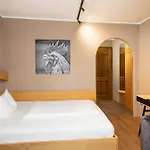 Ana Goggl, Trademark Collection By Wyndham 4*