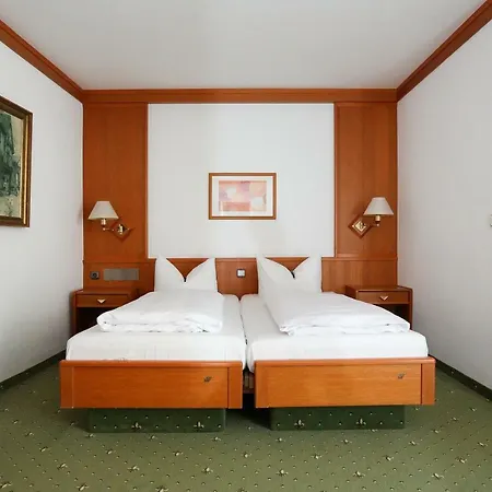 Ξενοδοχείο Arthotel Ana Goggl, Trademark Collection By Wyndham
